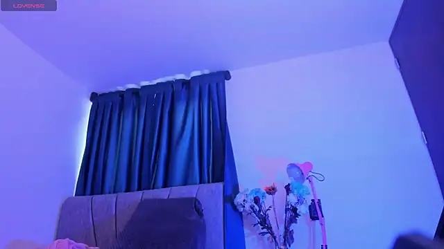 Snapshot of perla7777 chatting on October 2025 07:33:01 PM perla7777 online show from October 2025 07:33:01 PM