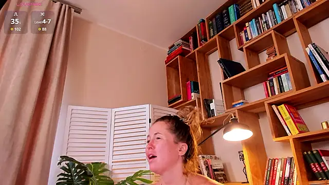 Amber Foks online show from February 2026 07:20:02 AM