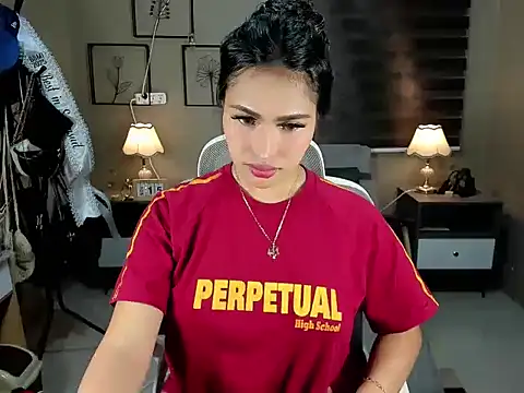 Snapshot of EternityBanks chatting on November 2025 07:02:02 PM EternityBanks online show from November 2025 07:02:02 PM