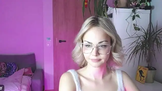 Snapshot of LexiexPlay chatting on January 2026 08:07:01 AM LexiexPlay online show from January 2026 08:07:01 AM