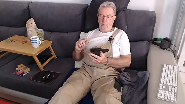 Nudelschwanz online show from March 2025 09:28:01 AM