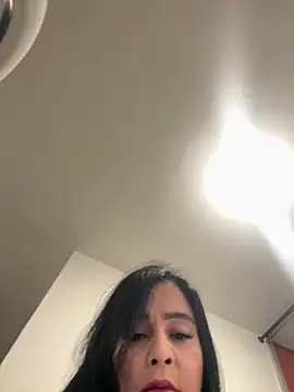 Snapshot of _kathaLopez_ chatting on June 2026 12:59:01 AM kathaLopez online show from June 2026 12:59:01 AM