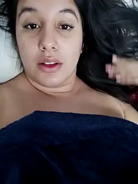 Snapshot of Deina_bunny chatting on February 2025 09:11:02 PM Deina bunny online show from February 2025 09:11:02 PM