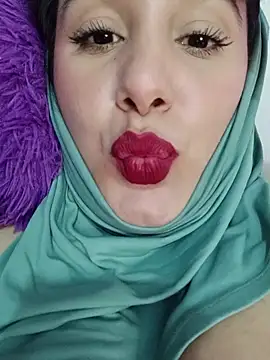 Snapshot of Deina_bunny chatting on January 2026 12:26:02 AM Deina bunny online show from January 2026 12:26:02 AM