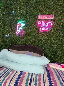 ThickAssRena online show from February 2026 09:24:02 AM