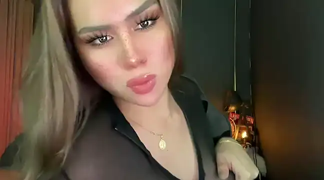 Snapshot of Mistress_supreme chatting on January 2025 02:46:02 AM Mistress supreme online show from January 2025 02:46:02 AM