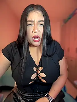 cami ortiz   online show from October 2025 04:19:02 AM