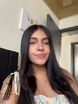 DaphneUwu online show from January 2025 05:27:01 PM