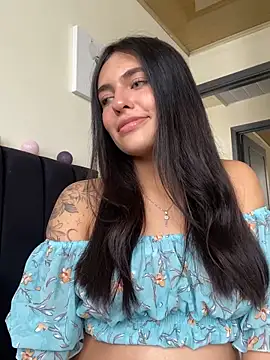 DaphneUwu online show from February 2025 12:54:01 PM