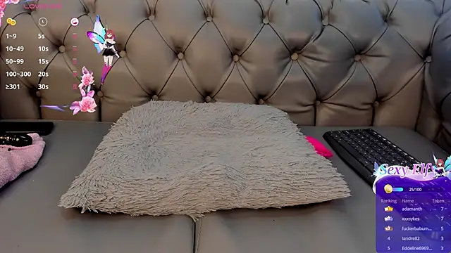 Snapshot of Dounia_nagi chatting on March 2025 07:18:01 AM Dounia nagi online show from March 2025 07:18:01 AM