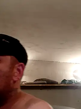 Snapshot of Wrwhat84 chatting on May 2026 12:27:01 AM Wrwhat84 online show from May 2026 12:27:01 AM