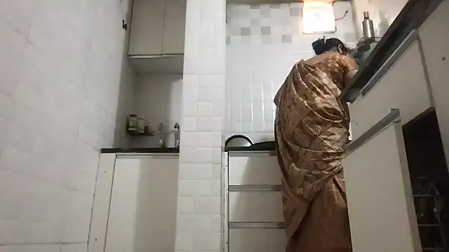 Riyasingh9 online show from March 2026 05:15:01 AM