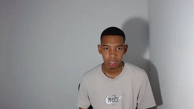 Snapshot of tonny_sexxxx chatting on March 2025 08:10:02 PM tonny sexxxx online show from March 2025 08:10:02 PM