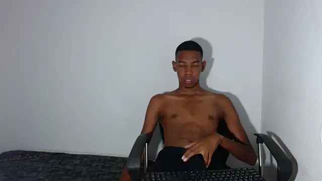 Snapshot of tonny_sexxxx chatting on March 2025 08:52:01 PM tonny sexxxx online show from March 2025 08:52:01 PM