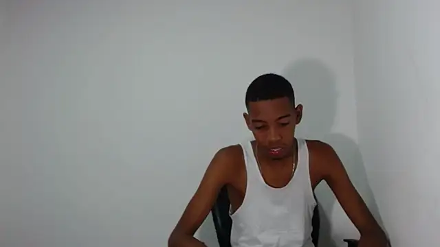 Snapshot of tonny_sexxxx chatting on March 2025 09:37:01 PM tonny sexxxx online show from March 2025 09:37:01 PM