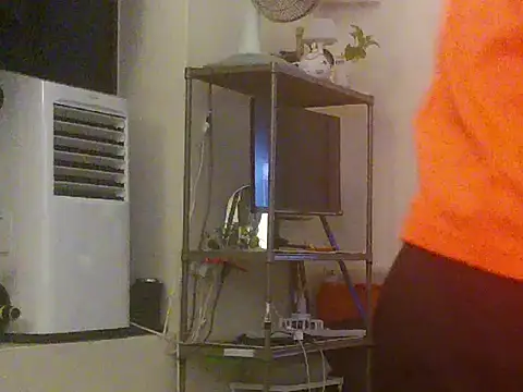 Snapshot of dan_ny94 chatting on February 2026 06:08:01 PM dan ny94 online show from February 2026 06:08:01 PM