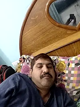 Amandev7 online show from March 2026 01:44:01 AM