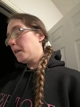 Snapshot of Dakota_02 chatting on February 2026 04:02:01 AM Dakota 02 online show from February 2026 04:02:01 AM