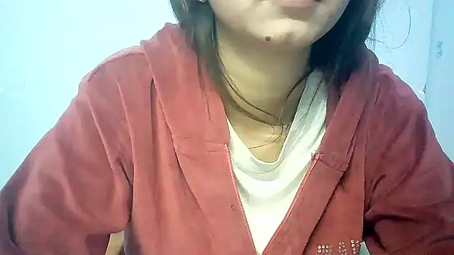 lovelydesi21 online show from December 2024 04:26:01 PM