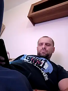 Snapshot of Roman0798 chatting on December 2024 07:04:01 AM Roman0798 online show from December 2024 07:04:01 AM