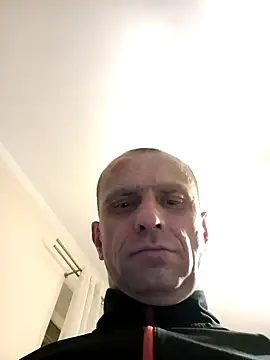 Snapshot of Roman0798 chatting on February 2025 04:03:01 AM Roman0798 online show from February 2025 04:03:01 AM