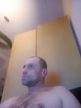 Snapshot of Roman0798 chatting on February 2025 11:17:01 PM Roman0798 online show from February 2025 11:17:01 PM