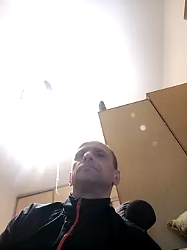 Snapshot of Roman0798 chatting on February 2025 04:28:01 PM Roman0798 online show from February 2025 04:28:01 PM