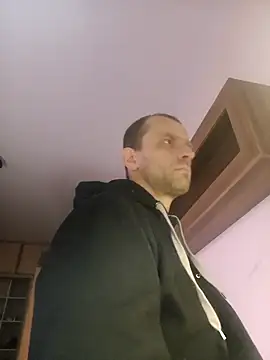 Snapshot of Roman0798 chatting on March 2025 01:17:02 AM Roman0798 online show from March 2025 01:17:02 AM