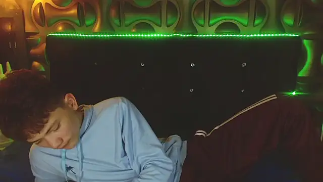 cruz dante online show from April 2026 07:33:02 PM