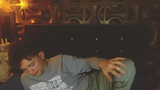 cruz dante online show from April 2026 08:57:02 PM