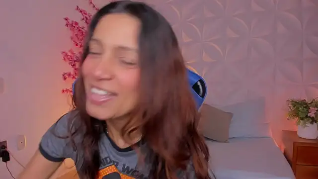 cora 22 online show from February 2026 01:11:02 PM