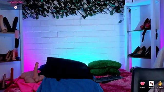 louise nails online show from May 2026 03:53:02 PM