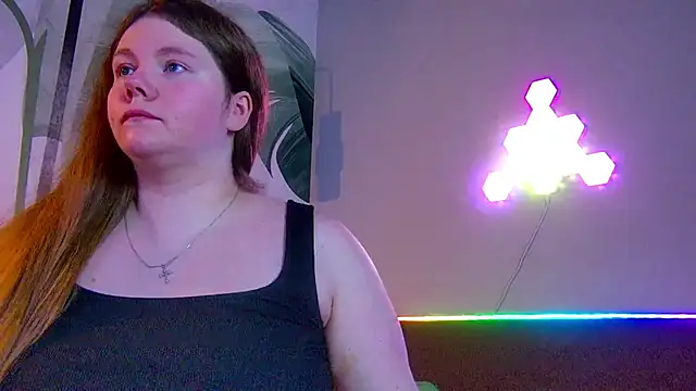 Snapshot of RubyValen chatting on November 2025 01:04:02 AM RubyValen online show from November 2025 01:04:02 AM