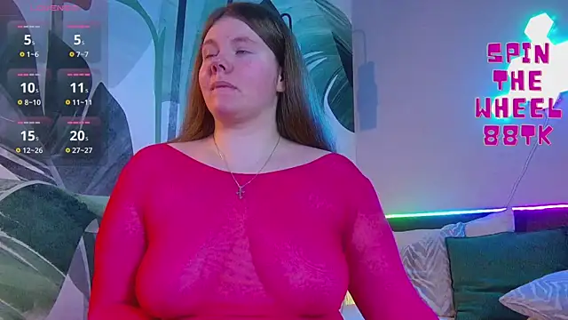 Snapshot of RubyValen chatting on November 2025 01:16:01 AM RubyValen online show from November 2025 01:16:01 AM