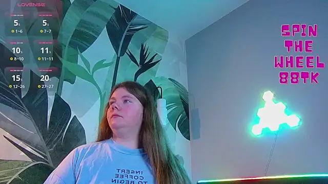 Snapshot of RubyValen chatting on November 2025 01:17:02 AM RubyValen online show from November 2025 01:17:02 AM