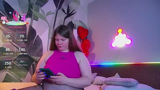 Snapshot of RubyValen chatting on February 2026 01:36:01 AM RubyValen online show from February 2026 01:36:01 AM