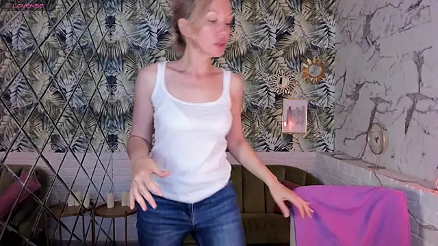 Snapshot of NancyGrace chatting on September 2025 01:11:02 PM NancyGrace online show from September 2025 01:11:02 PM