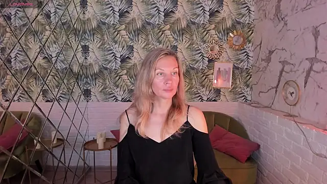 Snapshot of NancyGrace chatting on October 2025 01:08:02 PM NancyGrace online show from October 2025 01:08:02 PM