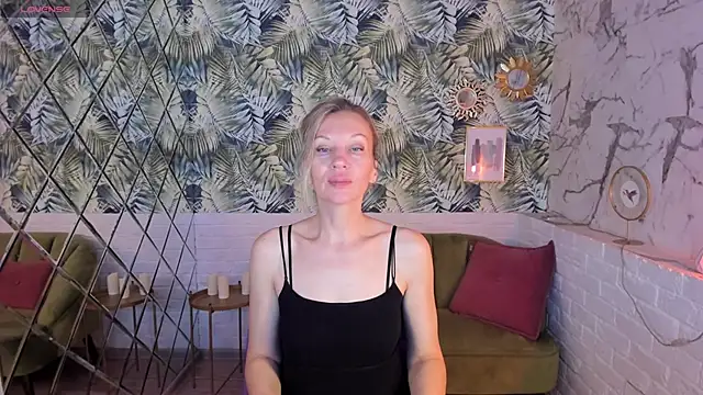 Snapshot of NancyGrace chatting on October 2025 05:04:02 AM NancyGrace online show from October 2025 05:04:02 AM