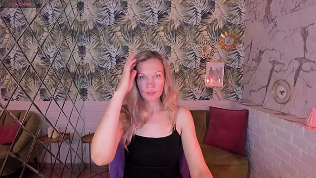 Snapshot of NancyGrace chatting on October 2025 01:12:01 PM NancyGrace online show from October 2025 01:12:01 PM