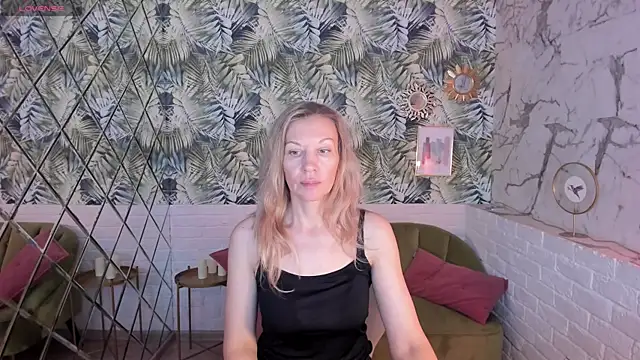 Snapshot of NancyGrace chatting on November 2025 01:09:02 PM NancyGrace online show from November 2025 01:09:02 PM