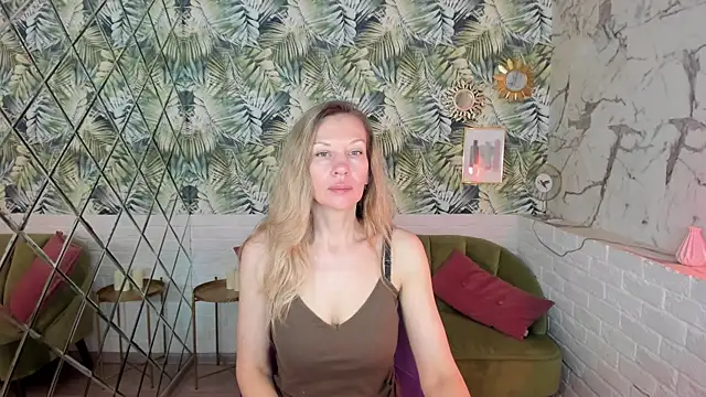 Snapshot of NancyGrace chatting on April 2026 05:23:01 AM NancyGrace online show from April 2026 05:23:01 AM