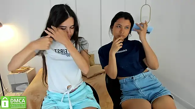 sexychanell 18 online show from March 2025 03:35:01 PM