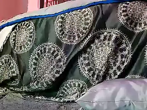 DarkHorse89 online show from October 2025 01:52:02 PM