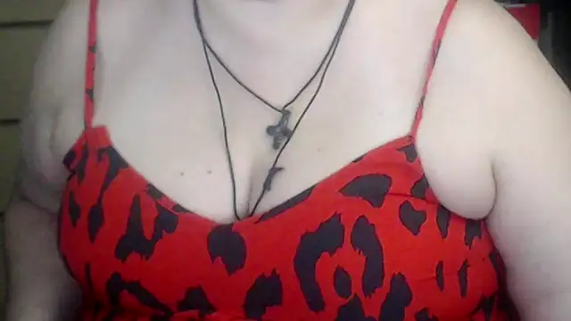 Snapshot of mayasmith chatting on November 2025 07:18:02 AM mayasmith online show from November 2025 07:18:02 AM