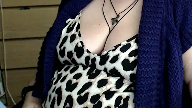 Snapshot of mayasmith chatting on November 2025 07:30:01 AM mayasmith online show from November 2025 07:30:01 AM