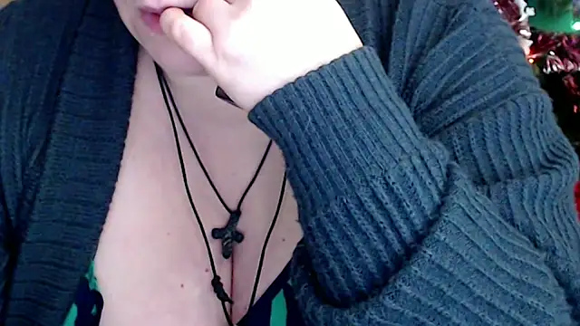 Snapshot of mayasmith chatting on December 2025 04:00:01 PM mayasmith online show from December 2025 04:00:01 PM