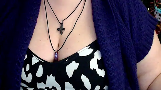 Snapshot of mayasmith chatting on January 2026 11:45:02 AM mayasmith online show from January 2026 11:45:02 AM