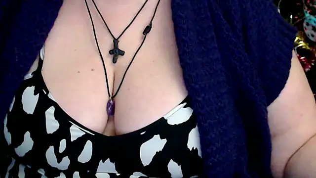 Snapshot of mayasmith chatting on January 2026 11:51:01 PM mayasmith online show from January 2026 11:51:01 PM