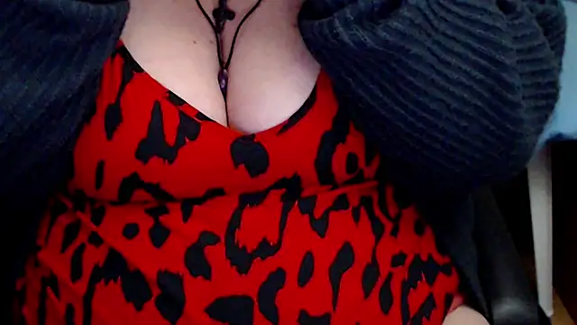 Snapshot of mayasmith chatting on January 2026 04:00:01 PM mayasmith online show from January 2026 04:00:01 PM